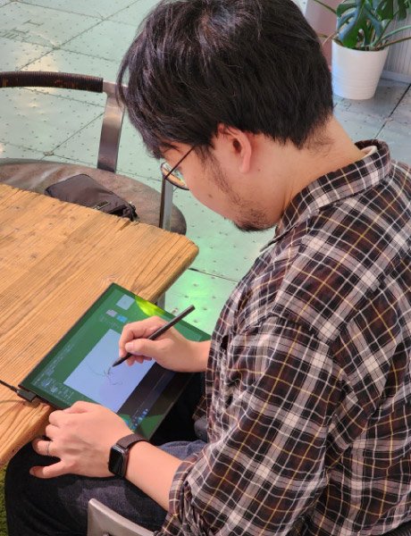 教員がWacom Movink 13をレビュー！Wacom公式サイトにて掲載中