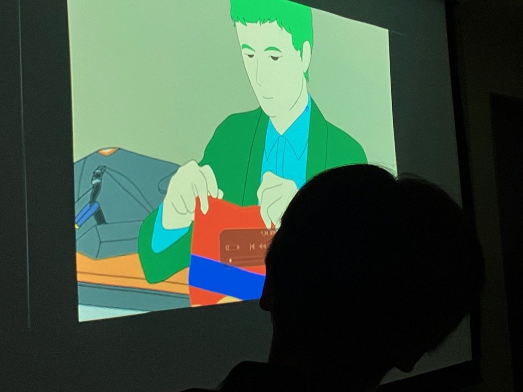 画面作りの基本は「覗き見」構図だったんだね