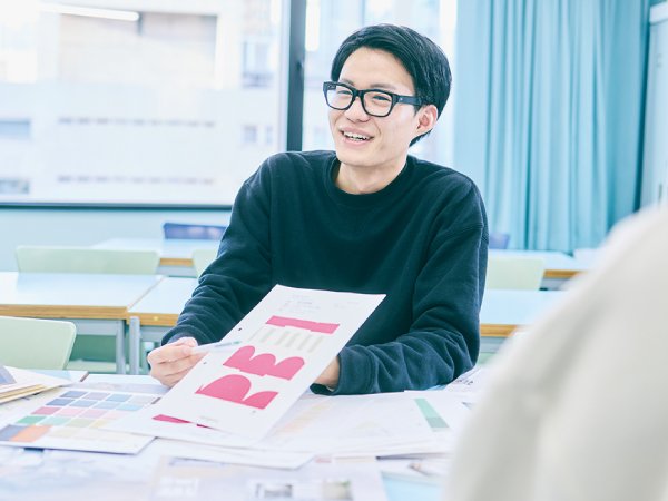 リピーター向け！在校生による学校・業界説明